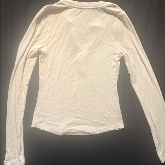 Lululemon - Picture 2 of 3